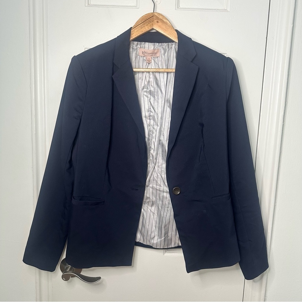 Philosophy Women's Navy Blue Blazer Single Breasted Career Workwear Old Money 6